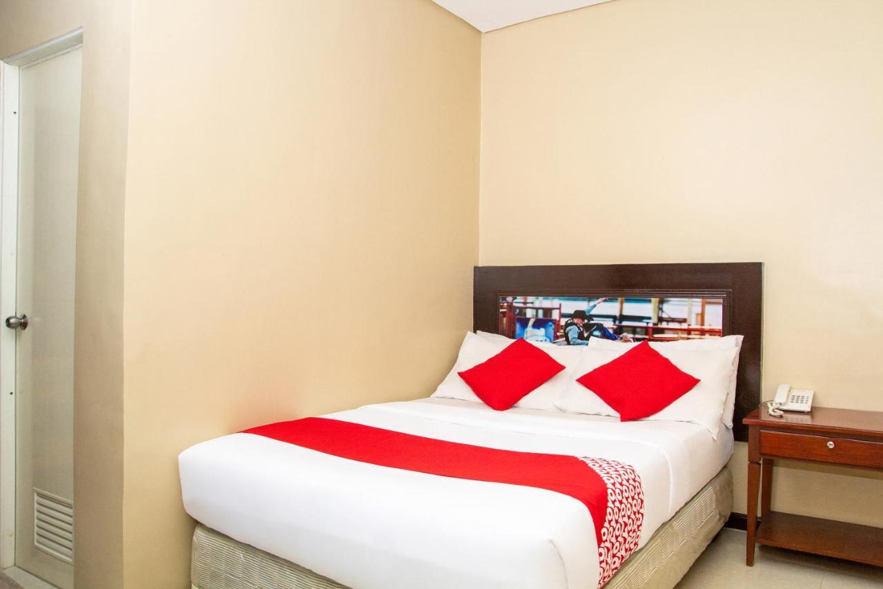 Oyo 133 Jazzy James Country Hotel 2 Davao City 외부 사진