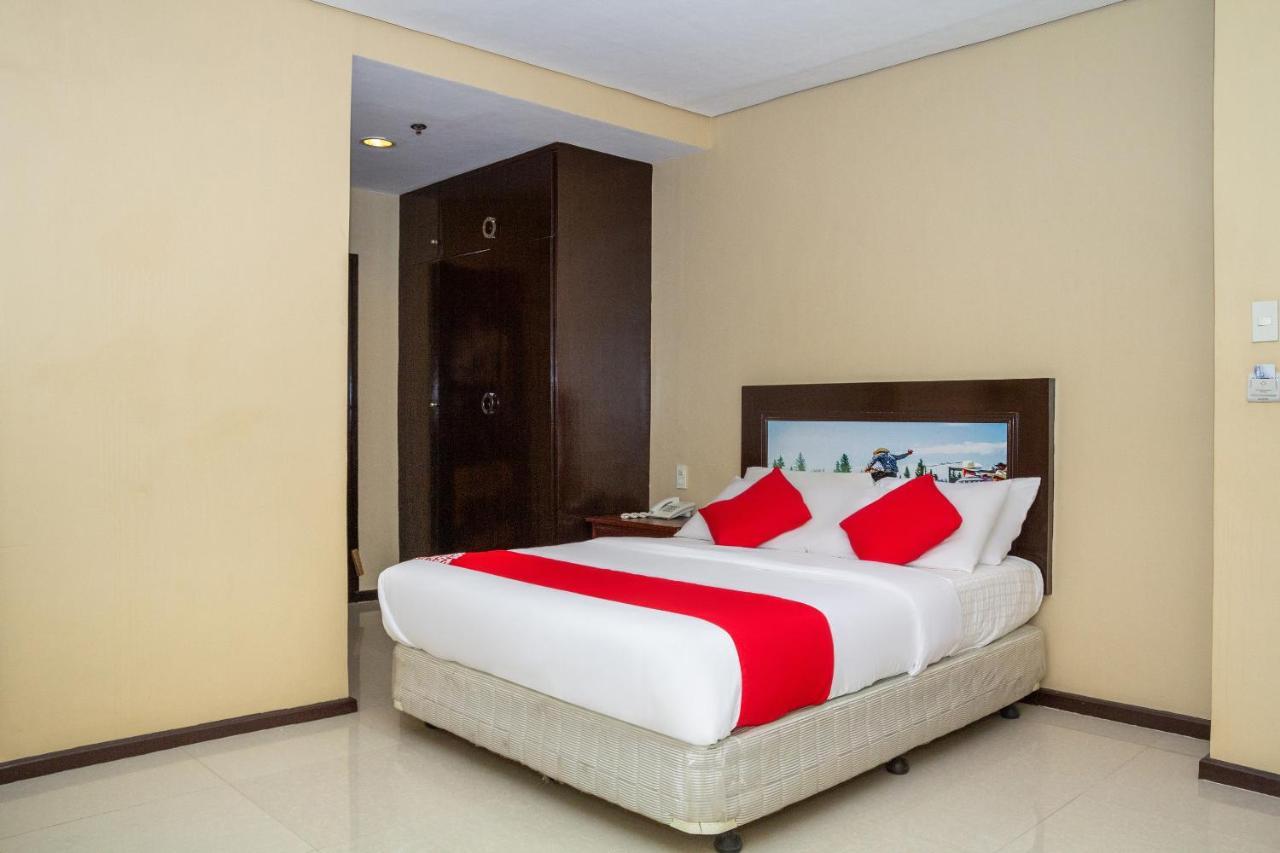 Oyo 133 Jazzy James Country Hotel 2 Davao City 외부 사진