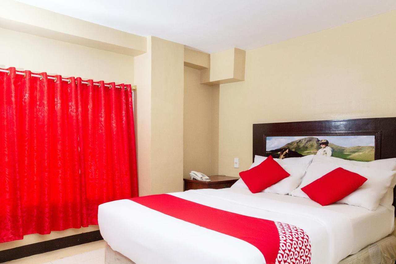 Oyo 133 Jazzy James Country Hotel 2 Davao City 외부 사진