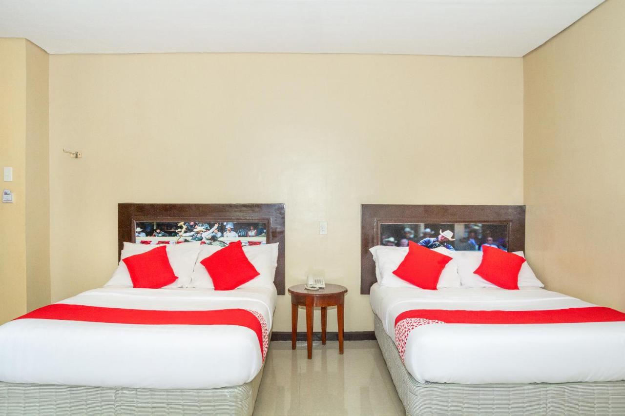 Oyo 133 Jazzy James Country Hotel 2 Davao City 외부 사진