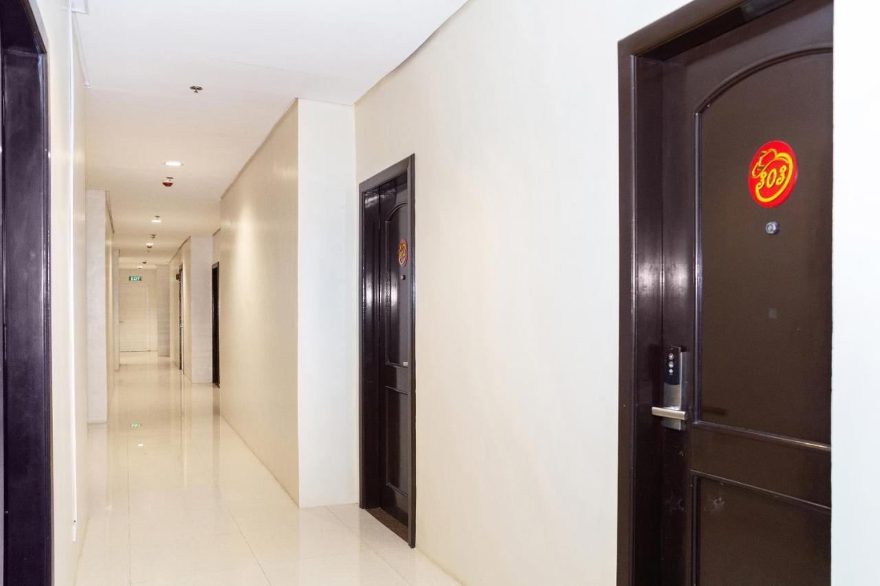 Oyo 133 Jazzy James Country Hotel 2 Davao City 외부 사진